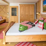 Margarethengut Farm stay *